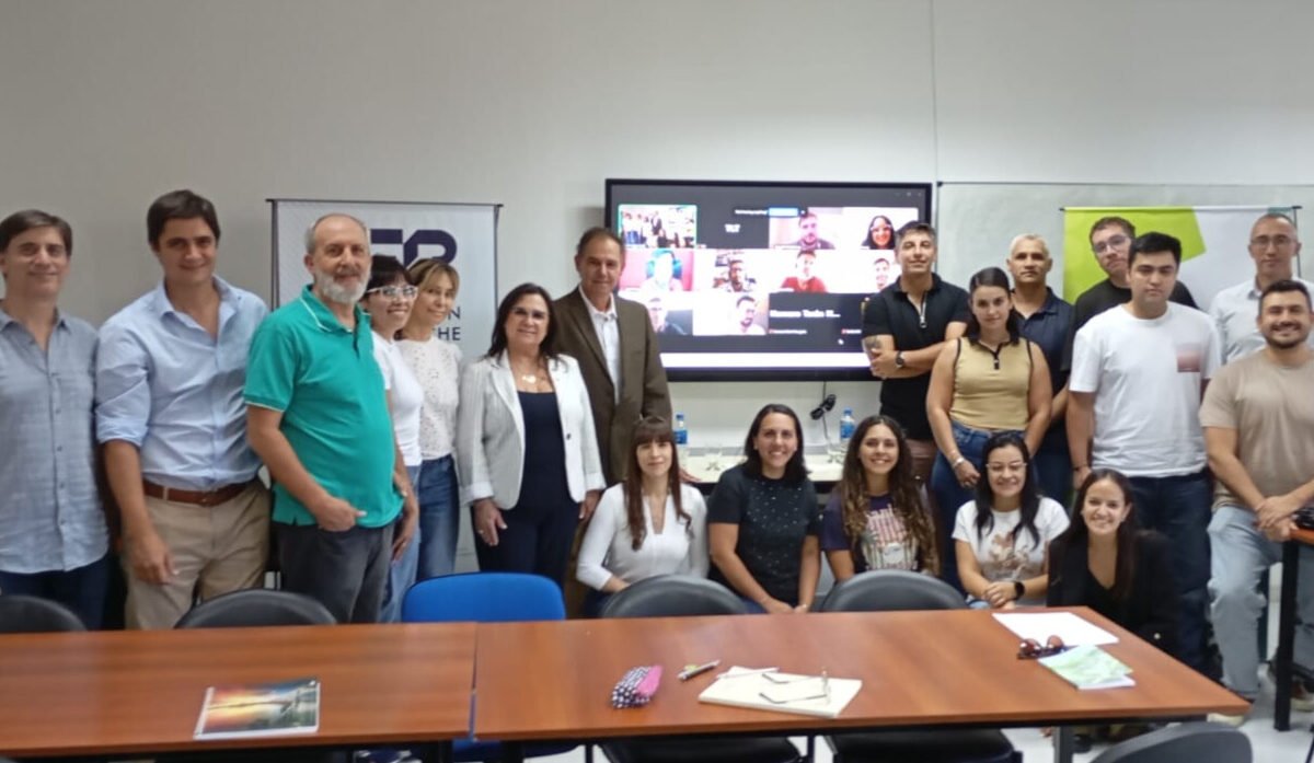 Segunda cohorte de la Especialización en Economía y Gestión de los Recursos Energéticos (EEGRE)